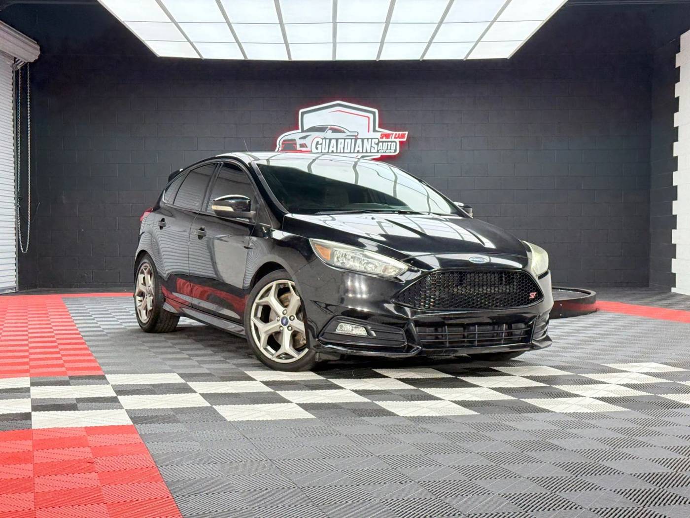 2016 Ford Focus ST — Hatchback — 92,710 mi — Lemon Grove, CA