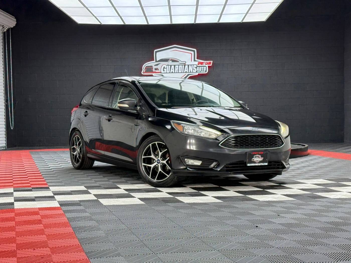2018 Ford Focus SEL — Hatchback — 93,900 mi — Lemon Grove, CA