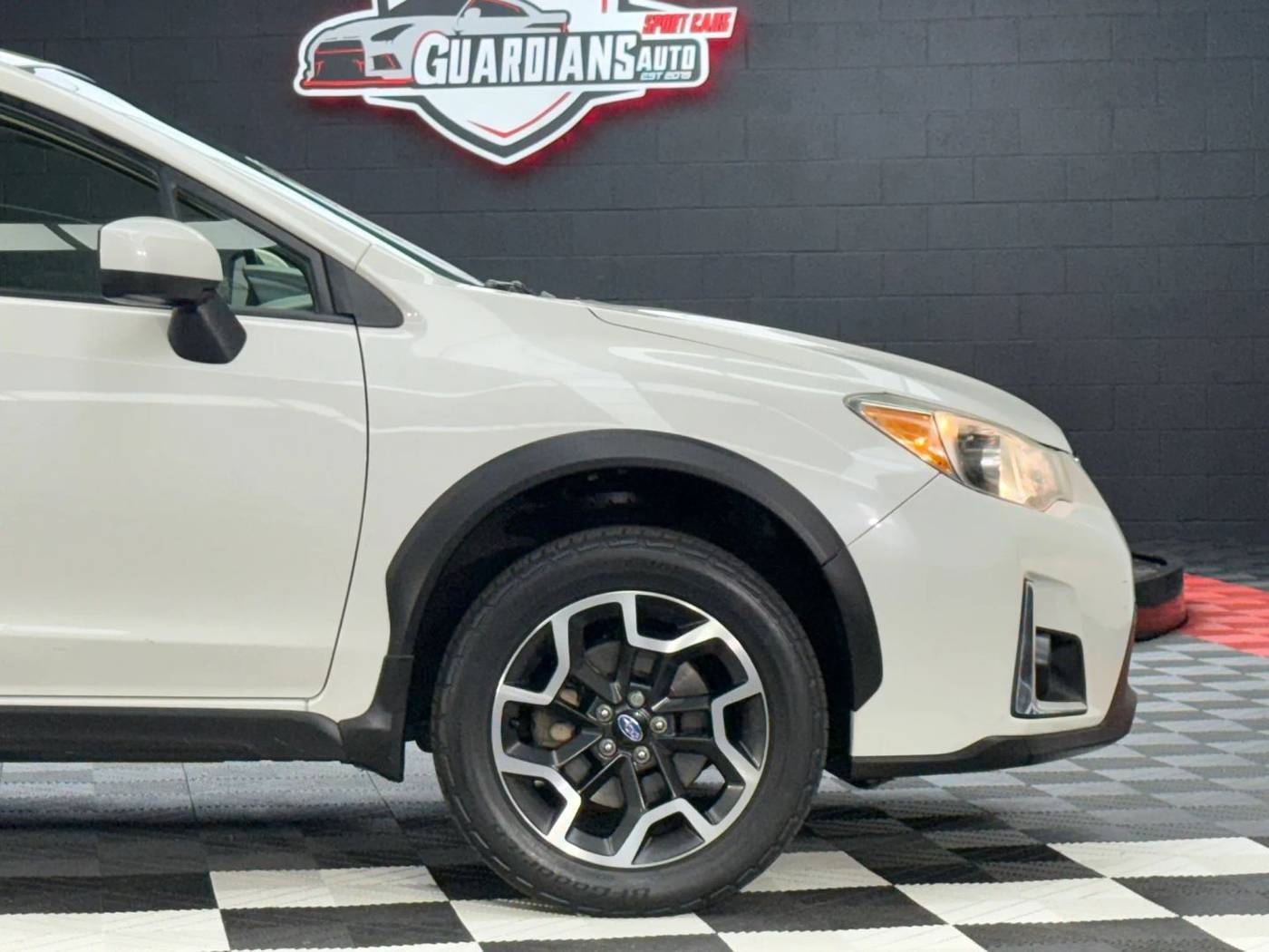 Thumbnail 4