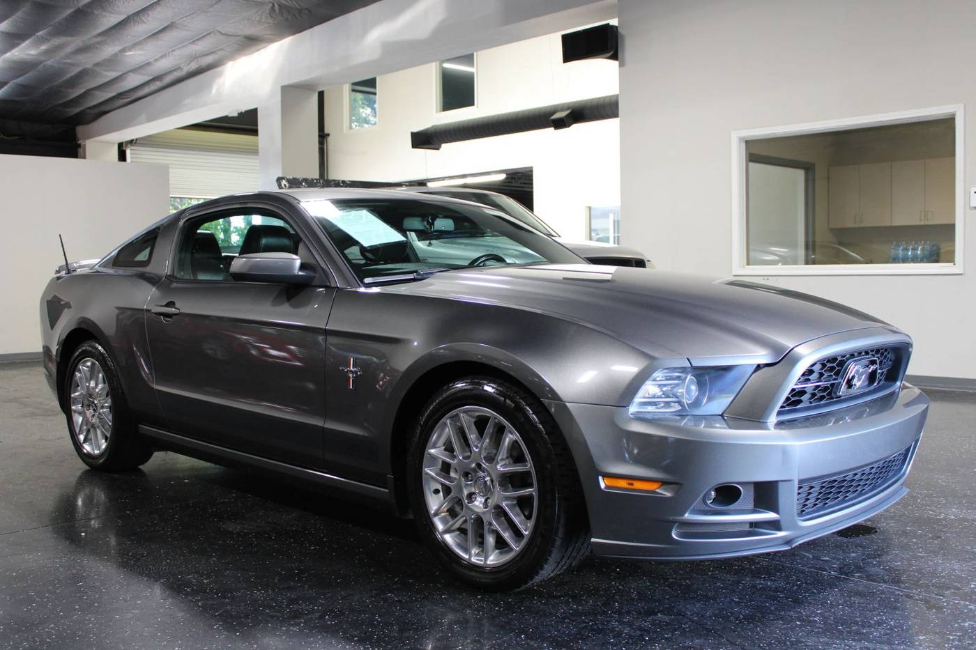 2014 Ford Mustang V6 Premium