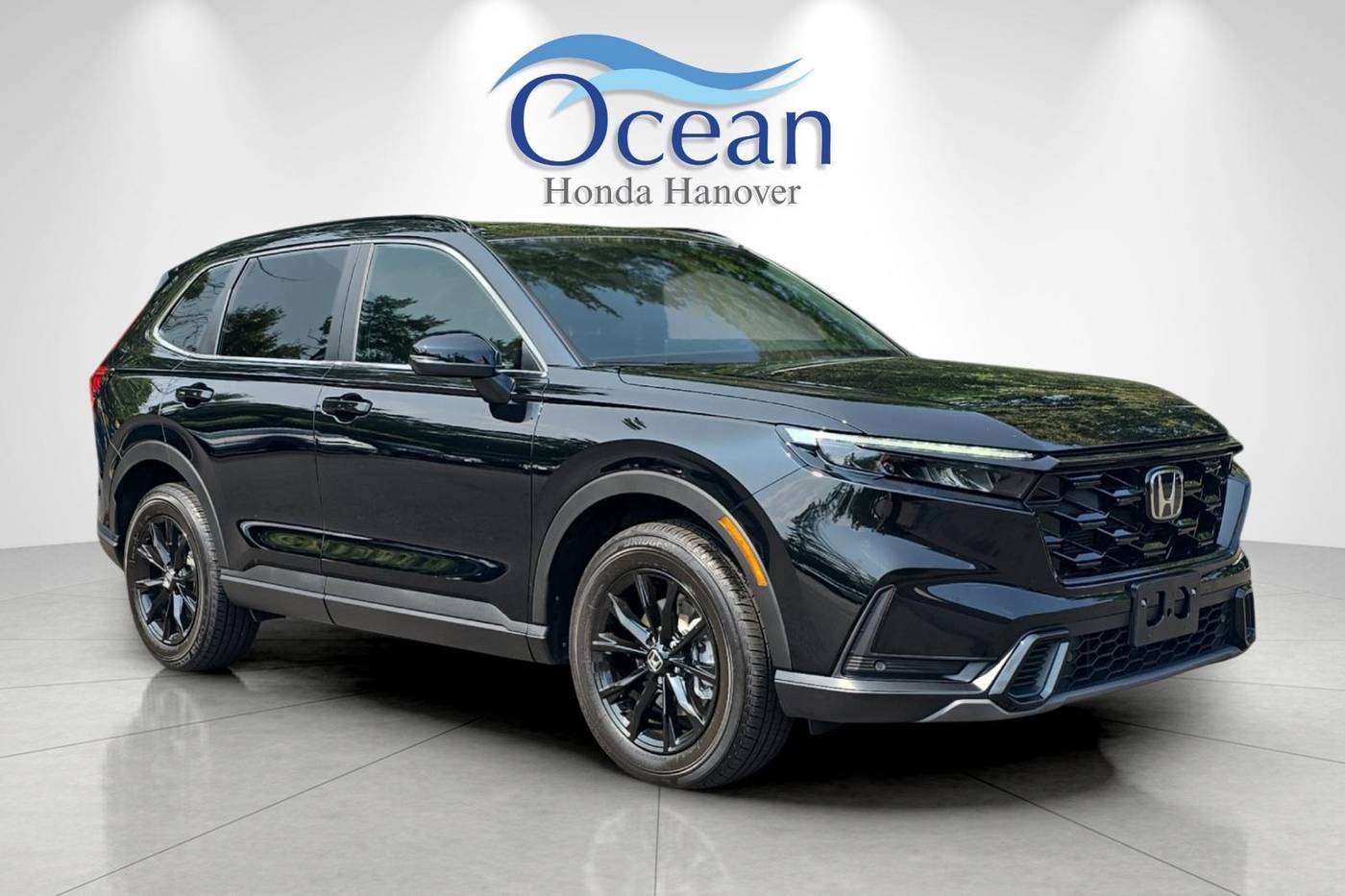 2025 Honda CR-V Hybrid Sport-L — SUV — 8,400 mi — Hanover Hanover, MA