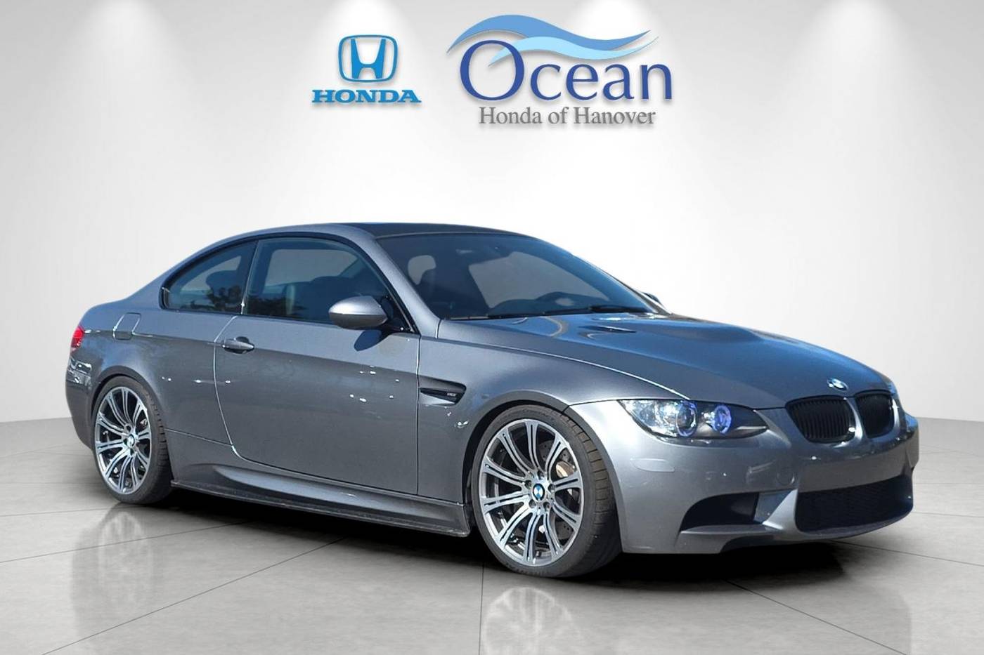 2010 BMW M3 Standard