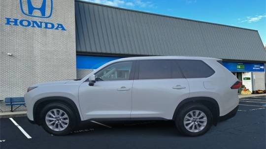 2024 Toyota Grand Highlander XLE — SUV — 28,025 mi — Hanover Hanover, MA