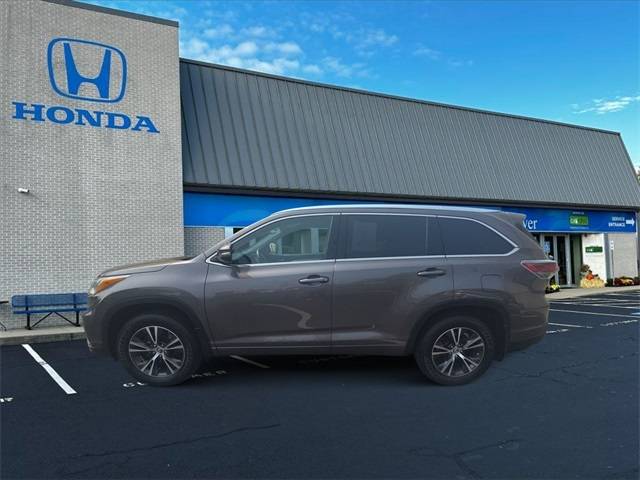 2016 Toyota Highlander XLE — SUV — 73,001 mi — Hanover Hanover, MA
