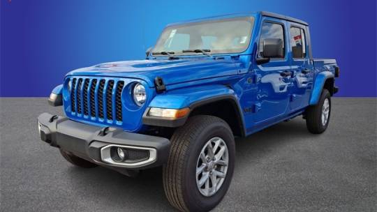 2023 Jeep Gladiator Sport S — Pickup Truck — 239 mi — Wilkesboro, NC