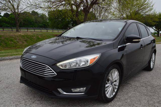 2016 Ford Focus Titanium — Hatchback — 157,747 mi — North Richland Hills, TX