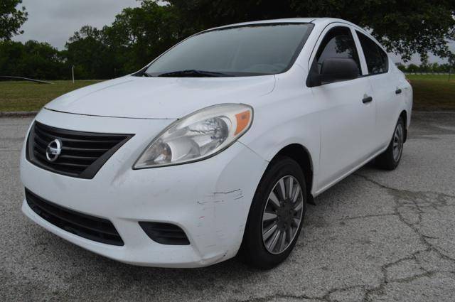 2012 Nissan Versa 1.6 S