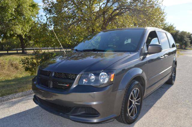 2016 Dodge Grand Caravan SE Plus — Minivan — 114,398 mi — North Richland Hills, TX