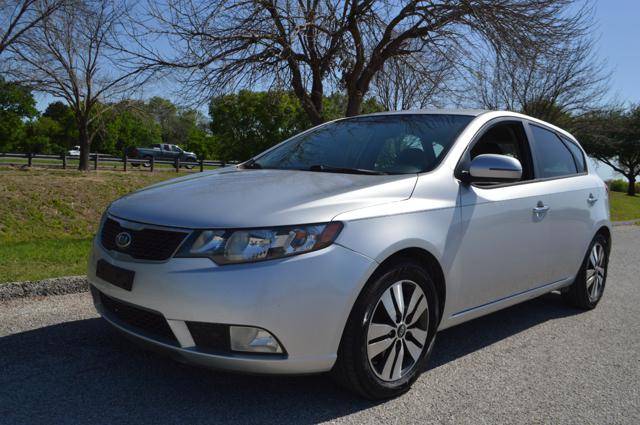2013 Kia Forte EX — Hatchback — 77,608 mi — North Richland Hills, TX