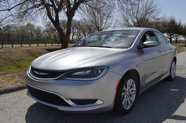 2016 Chrysler 200 Limited — Sedan — 76,410 mi — North Richland Hills, TX