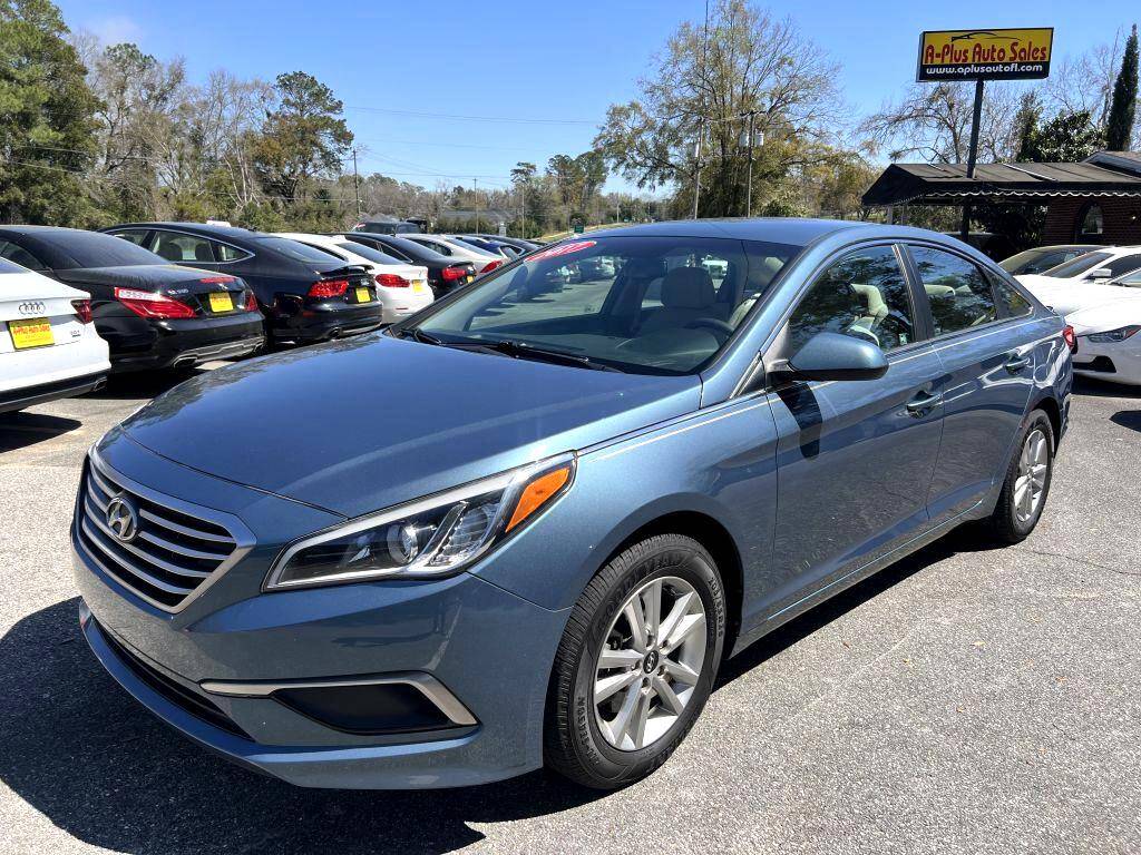 2017 Hyundai Sonata SE — Sedan — 88,711 mi — Tallahassee, FL