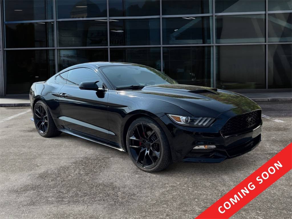 2015 Ford Mustang V6 — Coupe — 47,899 mi — Knoxville, TN