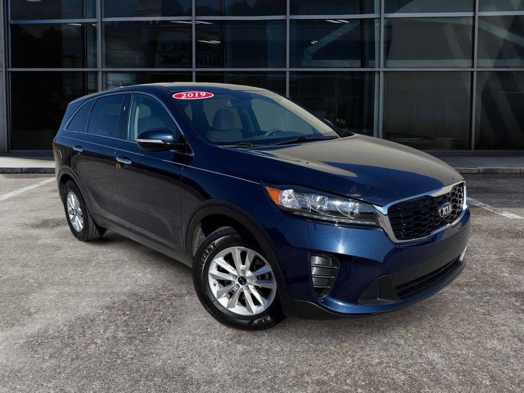 2019 Kia Sorento LX V6 — SUV — 92,485 mi — Knoxville, TN