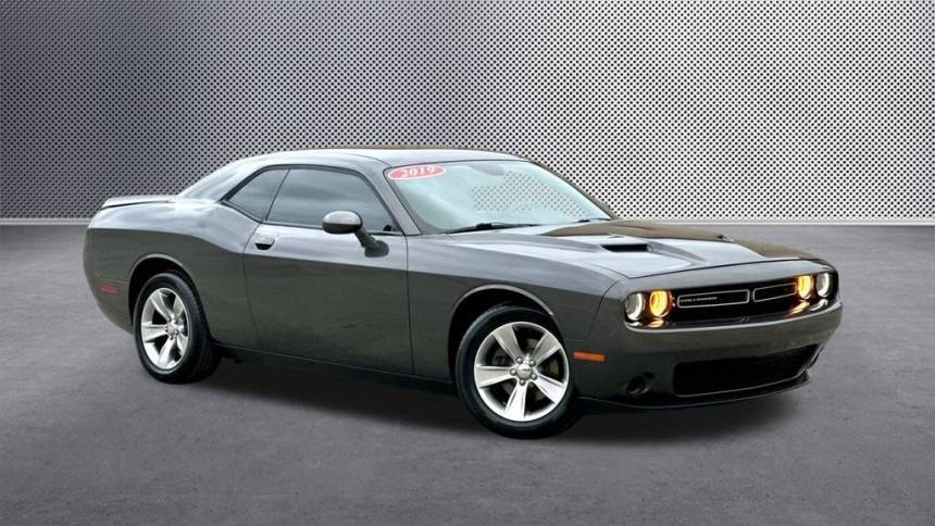 2019 Dodge Challenger SXT — Coupe — 66,415 mi — Knoxville, TN