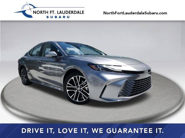 2025 Toyota Camry Hybrid XLE — Sedan — 27,971 mi — Fort Lauderdale, FL