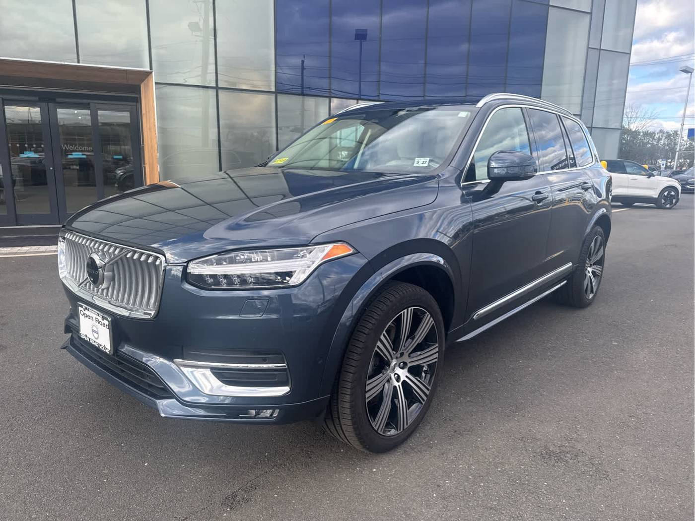 2023 Volvo XC90 Ultimate — SUV — 28,414 mi — Edison, NJ