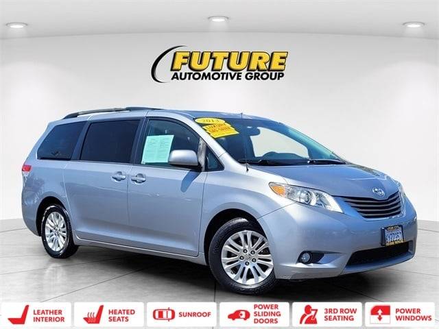 2013 Toyota Sienna XLE — Minivan — 123,394 mi — Yuba City, CA