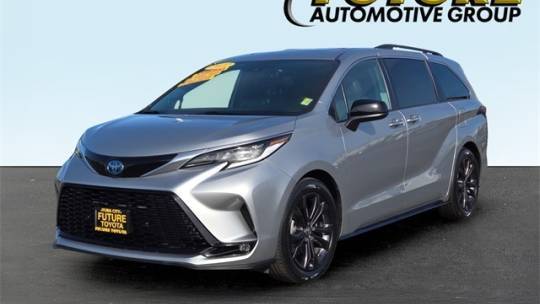 2022 Toyota Sienna XSE — Minivan — 35,139 mi — Yuba City, CA