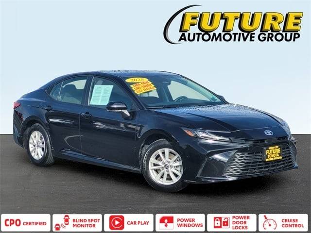 2025 Toyota Camry LE — Sedan — 17,696 mi — Yuba City, CA