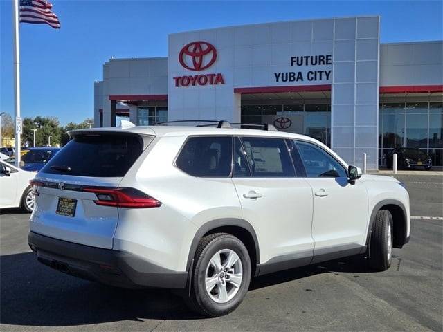 Toyota Grand Highlander vs. Toyota Land Cruiser Comparison - TrueCar