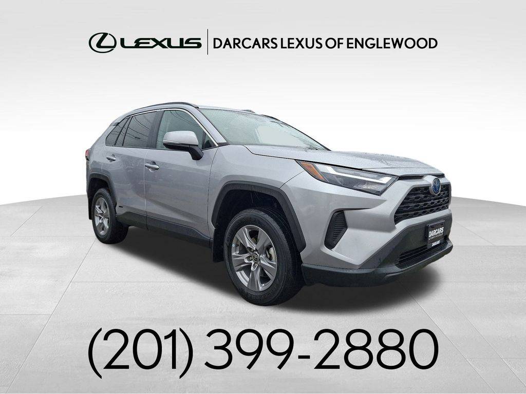2022 Toyota RAV4 Hybrid XLE — SUV — 32,319 mi — Englewood, NJ