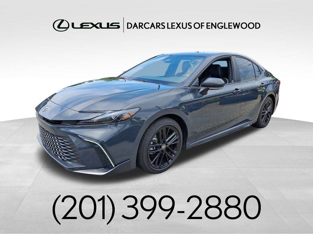 2025 Toyota Camry SE — Sedan — 3,591 mi — Englewood, NJ