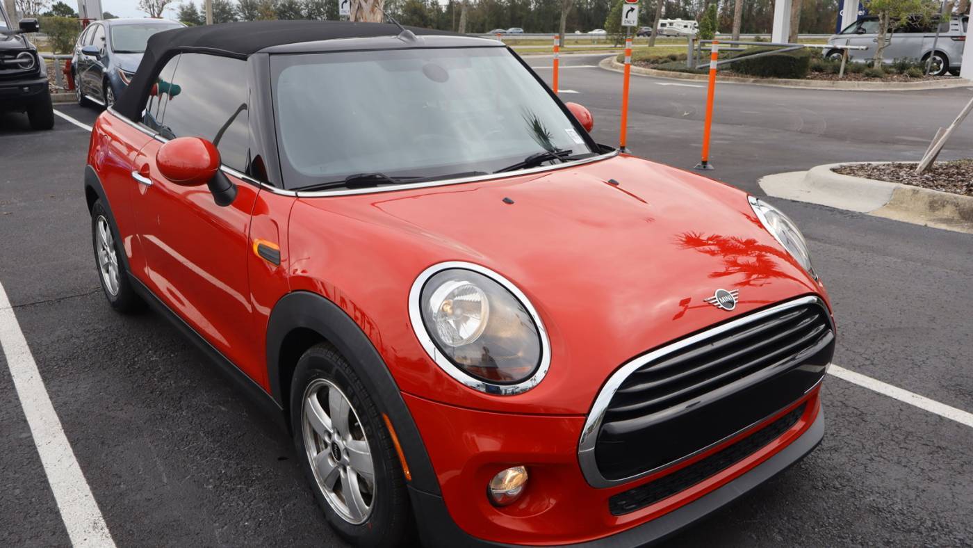 2019 MINI Convertible Cooper — Convertible — 51,338 mi — Daytona Beach, FL