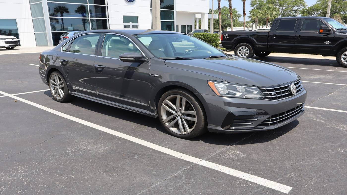 2017 Volkswagen Passat R-Line — Sedan — 120,981 mi — Daytona Beach, FL
