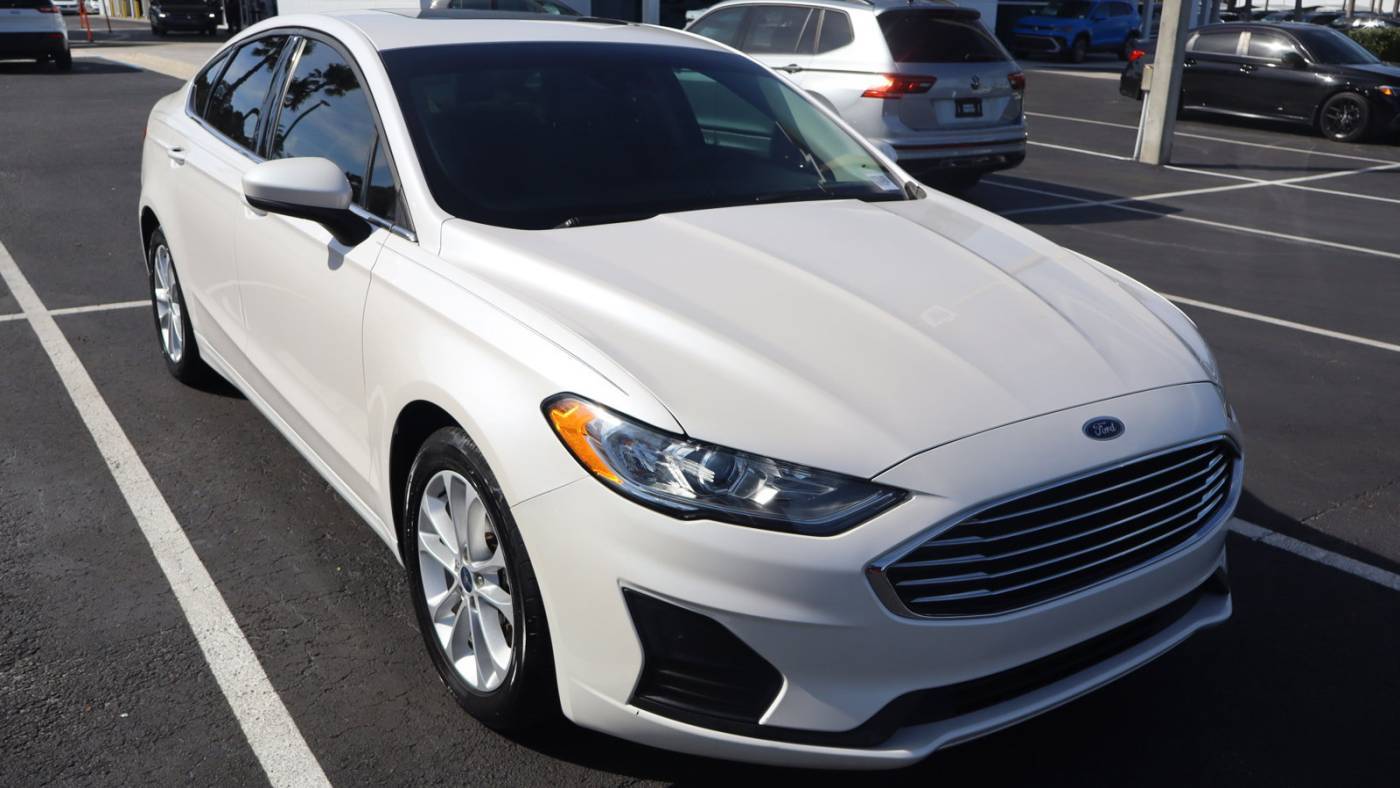 2020 Ford Fusion Hybrid SE — Sedan — 55,920 mi — Daytona Beach, FL