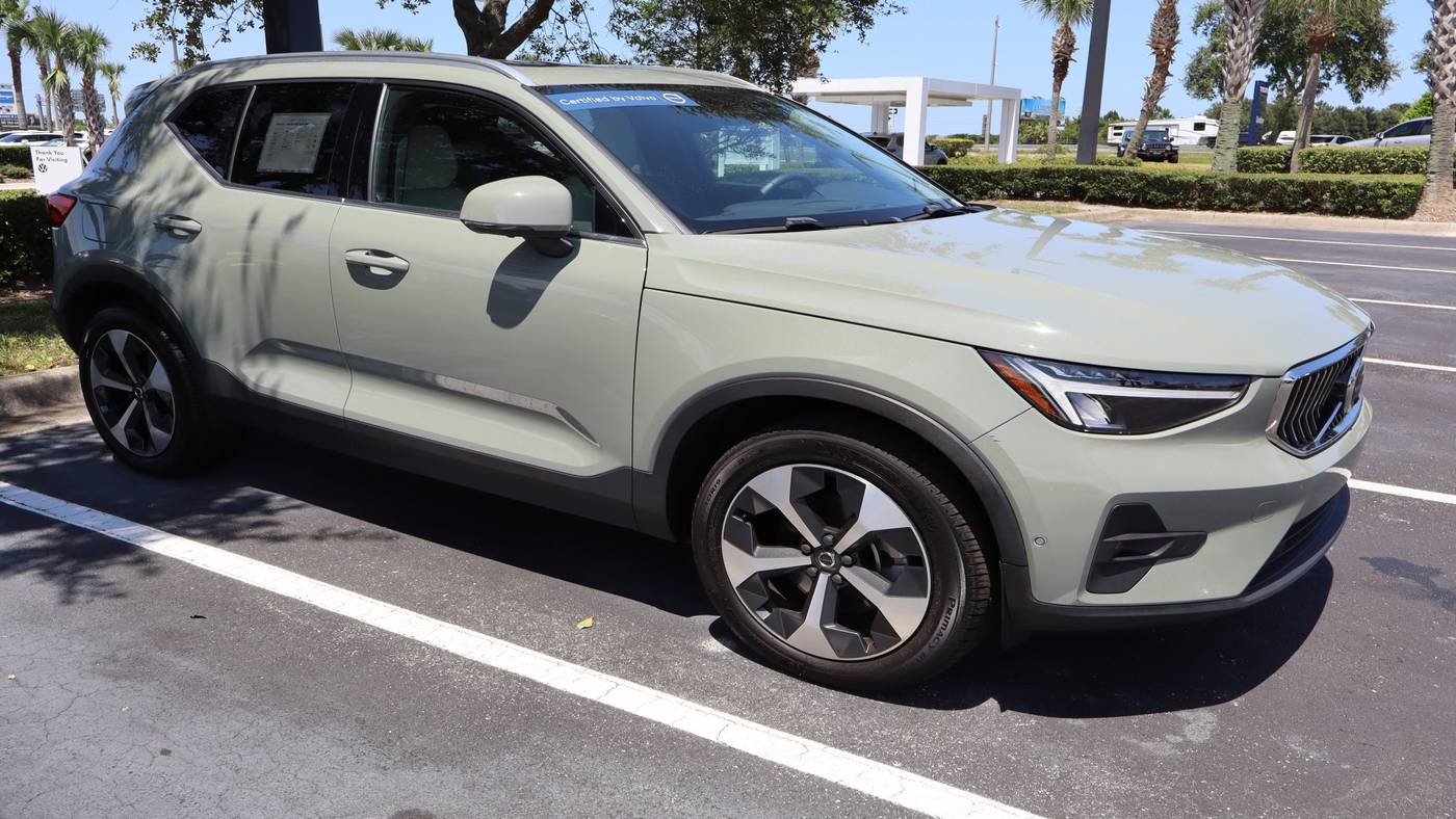 2024 Volvo XC40 Plus — SUV — 32,900 mi — Daytona Beach, FL