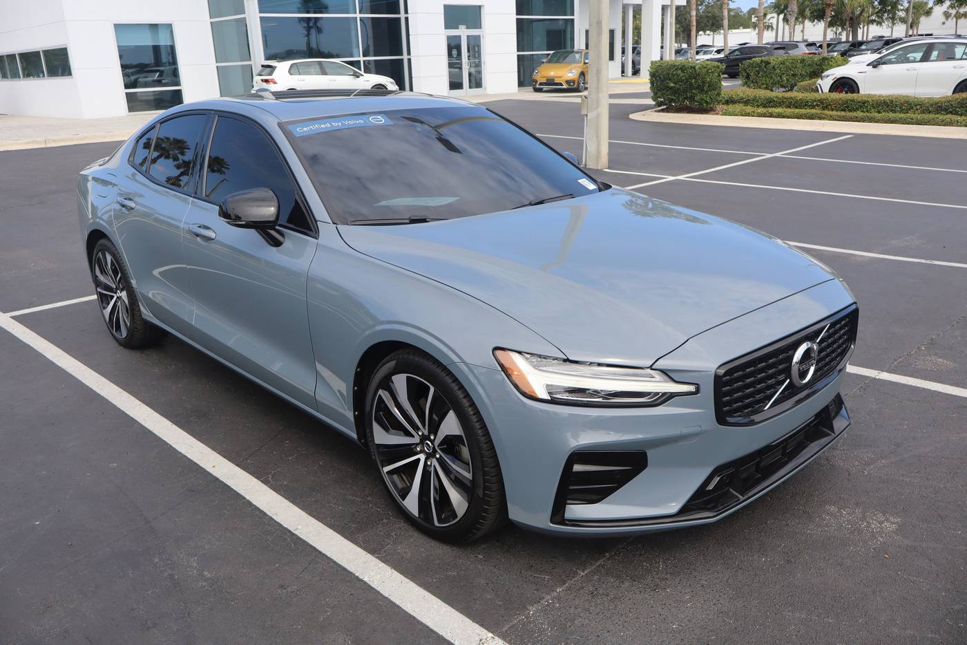 2022 Volvo S60 Momentum — Sedan — 31,742 mi — Daytona Beach, FL