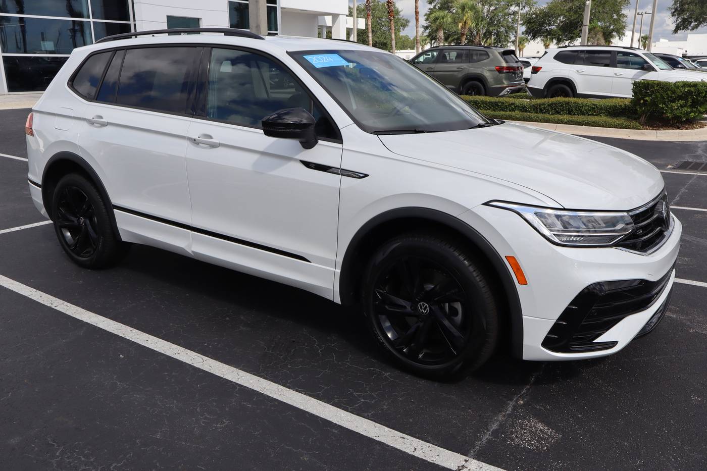 2024 Volkswagen Tiguan SE R-Line Black — SUV — 7,093 mi — Daytona Beach, FL