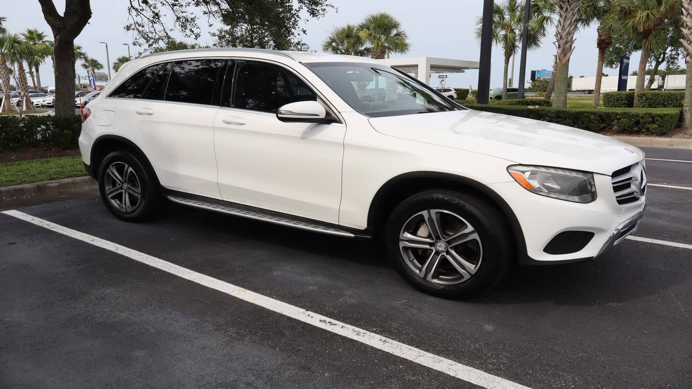 2017 Mercedes-Benz GLC GLC 300 — SUV — 129,488 mi — Daytona Beach, FL