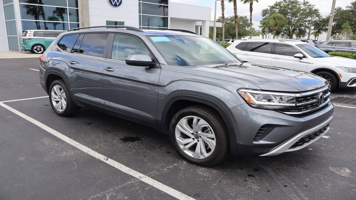 2023 Volkswagen Atlas SE with Technology — SUV — 15,812 mi — Daytona Beach, FL
