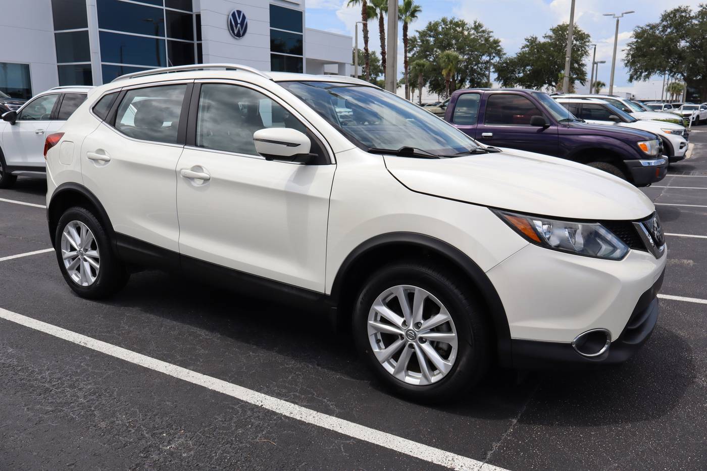 2018 Nissan Rogue Sport SV — SUV — 17,711 mi — Daytona Beach, FL