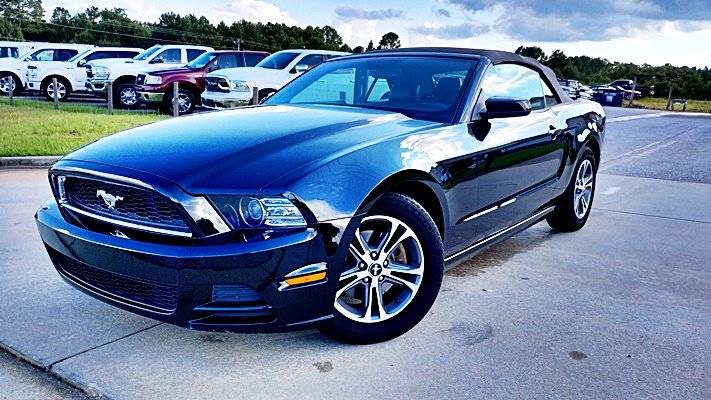 2014 Ford Mustang V6 — Convertible — 160,194 mi — Loganville, GA