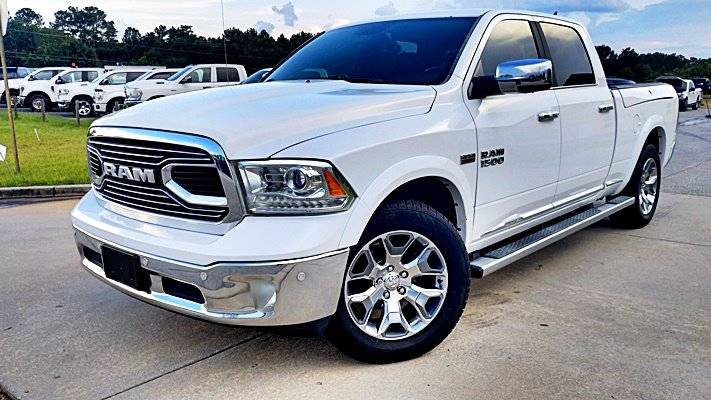 2017 Ram 1500 Limited — Pickup Truck — 189,301 mi — Loganville, GA