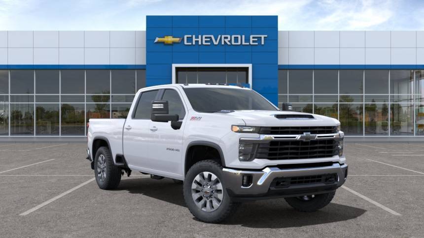 2024 Chevrolet Silverado 2500HD LT — Pickup Truck — 15,300 mi — Amesbury, MA