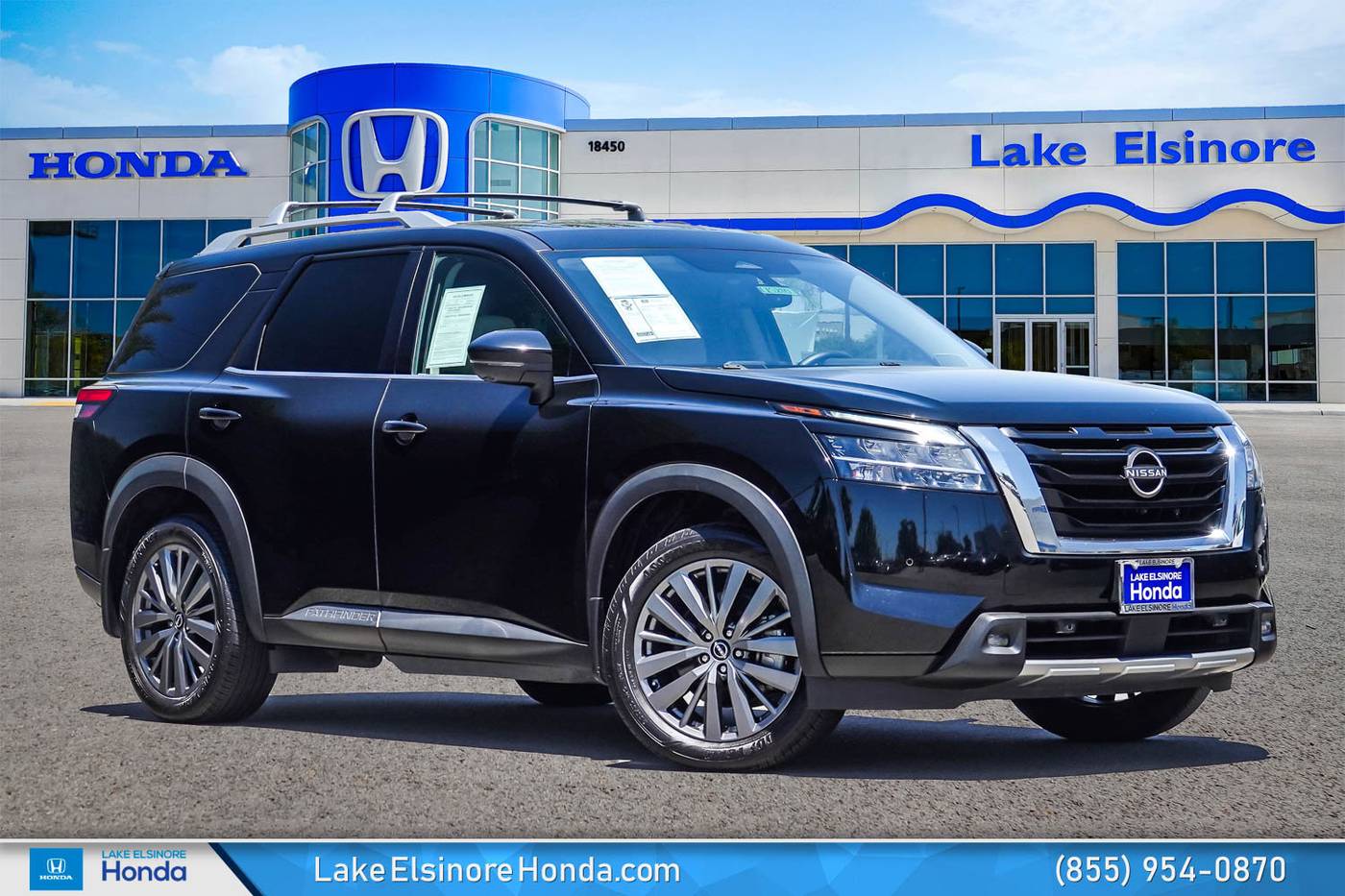 2022 Nissan Pathfinder SL — SUV — 65,325 mi — Lake Elsinore, CA
