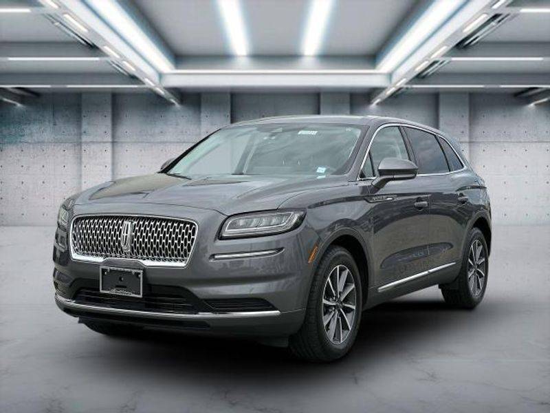 2022 Lincoln Nautilus Standard — SUV — 20,110 mi — St. James, NY