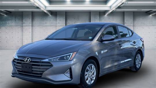 2020 Hyundai Elantra SE — Sedan — 70,887 mi — St. James, NY