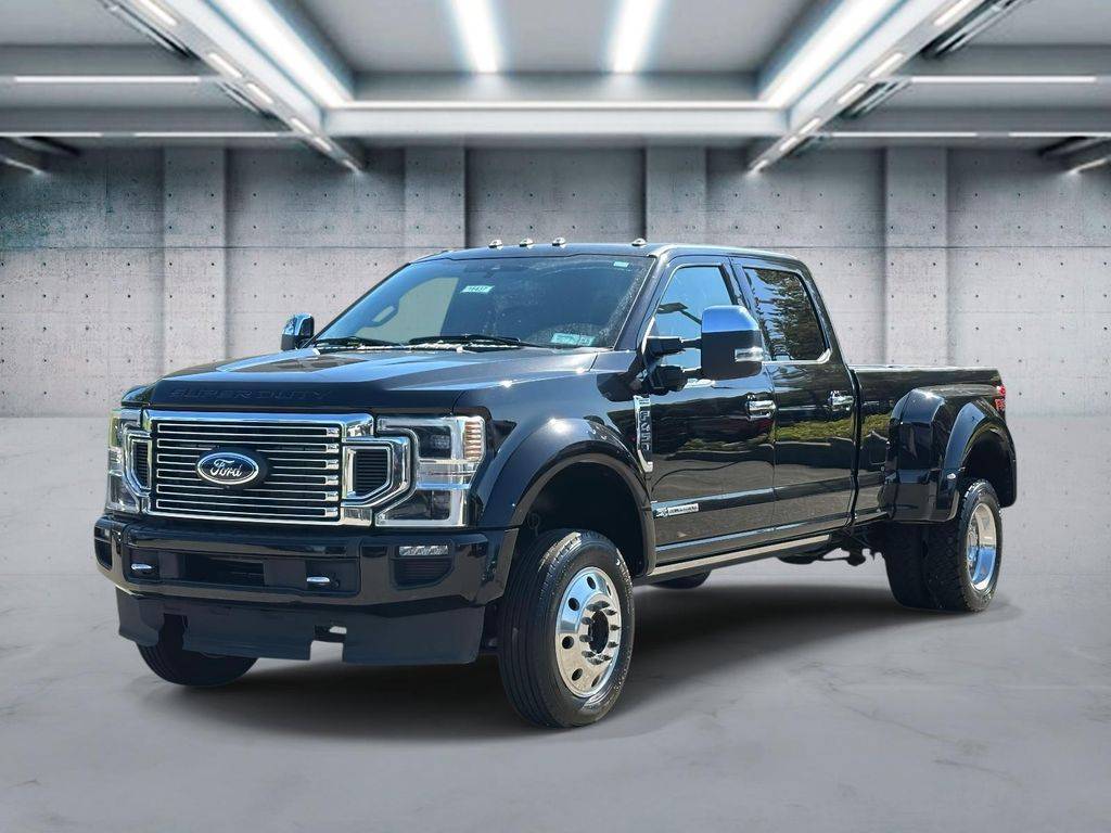 2021 Ford Super Duty F-450 Platinum — Pickup Truck — 70,145 mi — St. James, NY