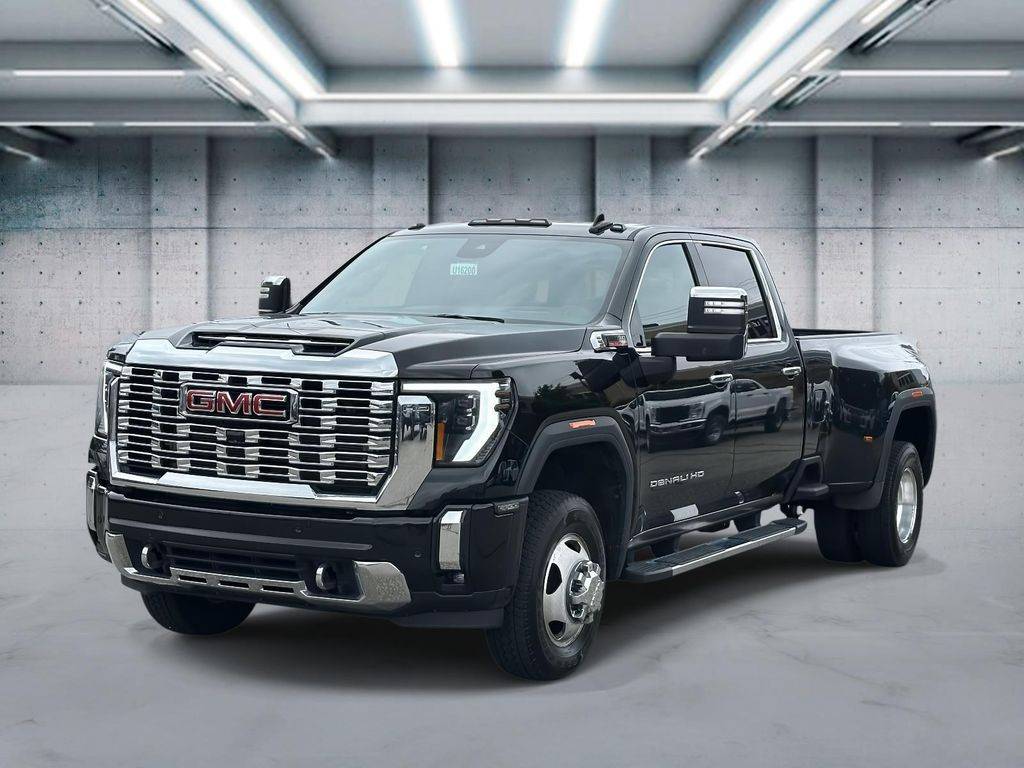 2024 GMC Sierra 3500HD Denali — Pickup Truck — 53,576 mi — St. James, NY