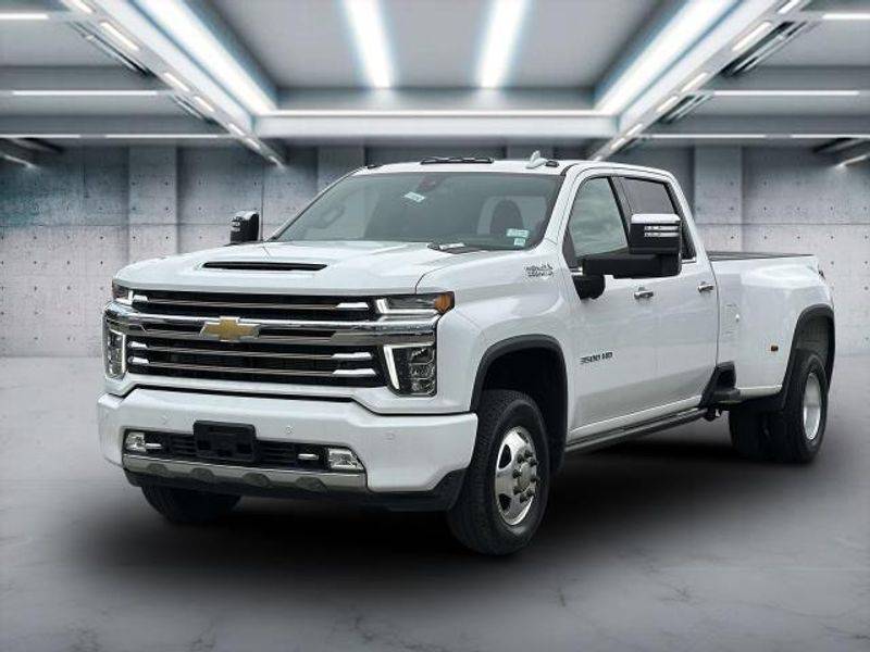 2023 Chevrolet Silverado 3500HD High Country — Pickup Truck — 27,738 mi — St. James, NY