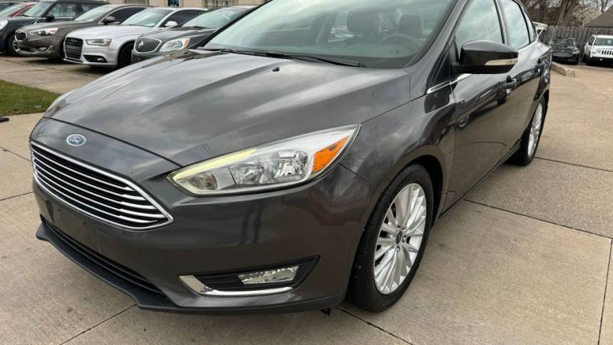 2015 Ford Focus Titanium — Sedan — 127,123 mi — Parma, OH