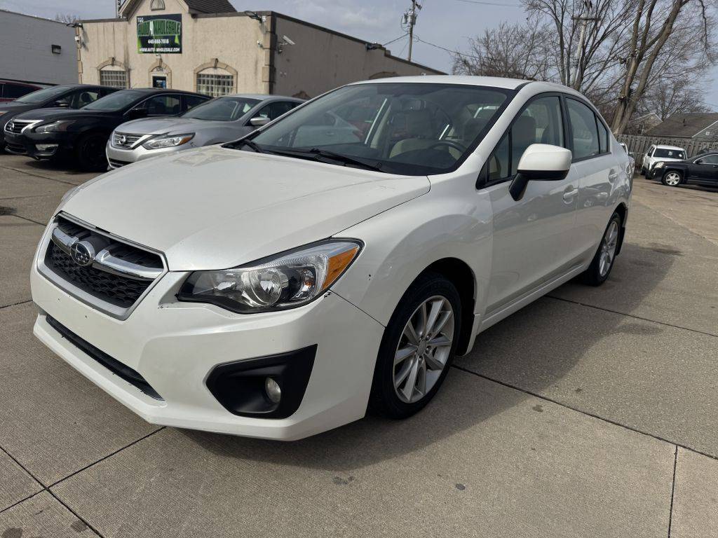 2012 Subaru Impreza 2.0i Premium — Sedan — 122,984 mi — Parma, OH