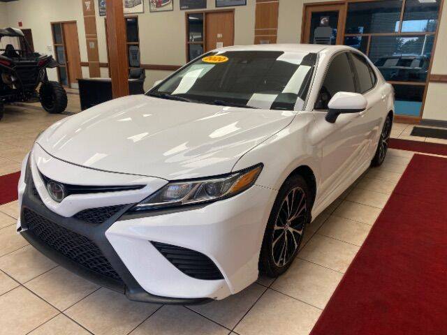 2020 Toyota Camry SE — Sedan — 172,033 mi — Charlotte, NC