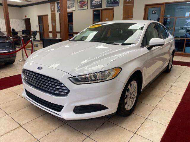 2016 Ford Fusion S — Sedan — 28,755 mi — Charlotte, NC