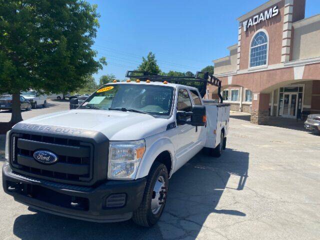 2016 Ford Super Duty F-350 Chassis Cab XL — Chassis Cab Truck — 226,336 mi — Charlotte, NC