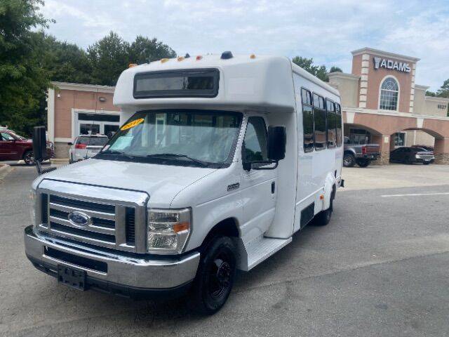 2017 Ford E-Series Cutaway E-450 — Chassis Cab Truck — 164,647 mi — Charlotte, NC